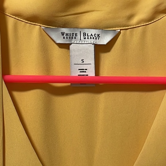 An Elegant WHBM Top! - Picture 2 of 12